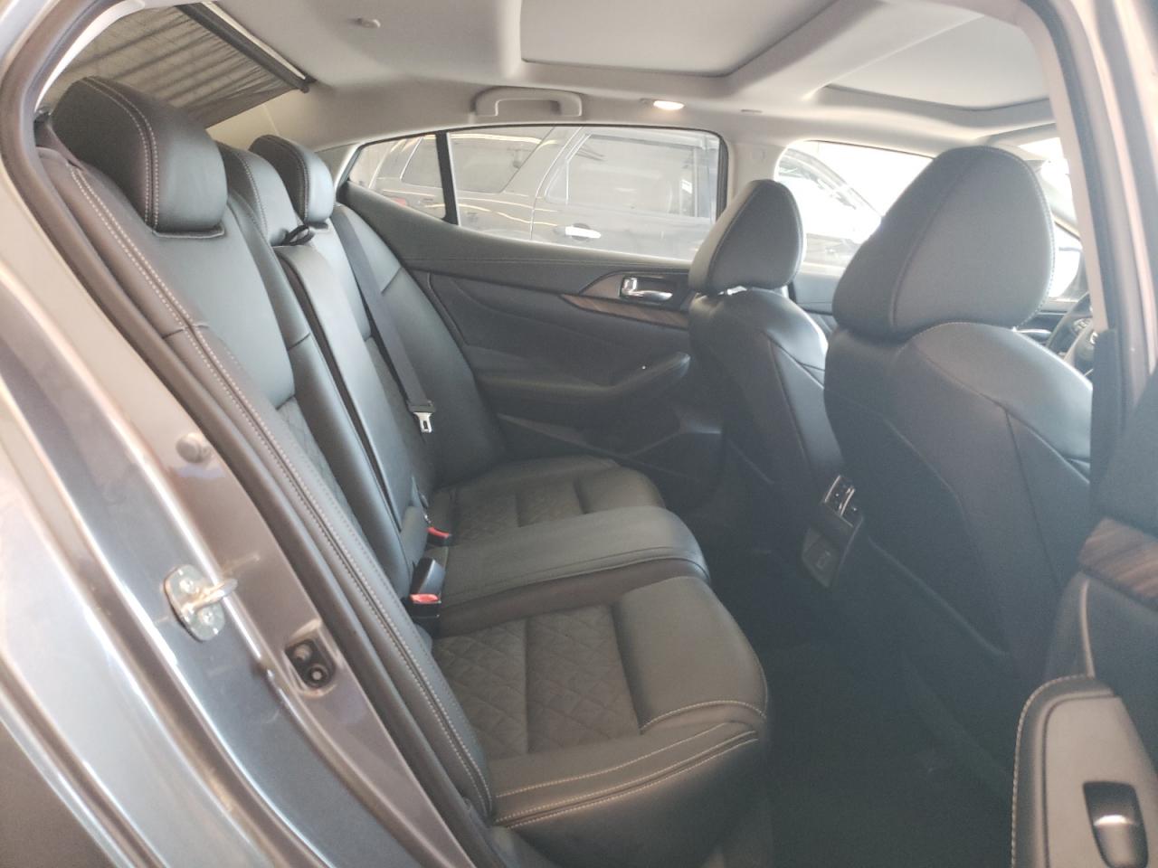 1N4AA6AP5JC362749 NISSAN MAXIMA 2018