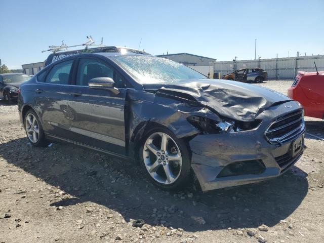 3FA6P0HD1FR213731 Ford FUSION SE