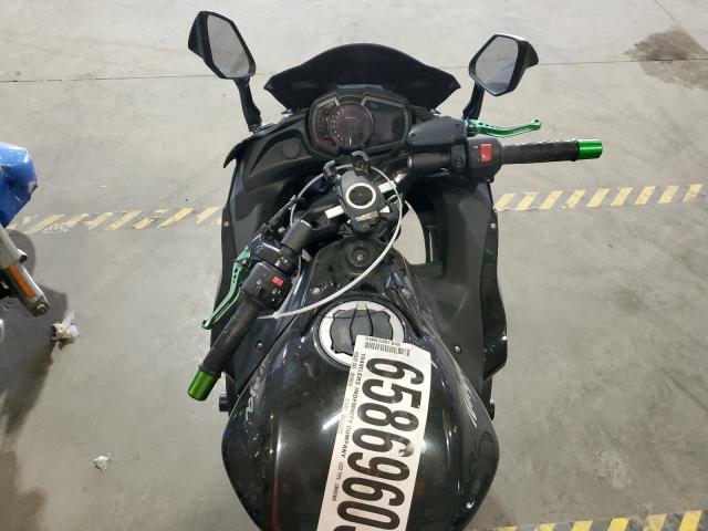 2019 KAWASAKI EX650 F - JKAEXEK1XKDA31172