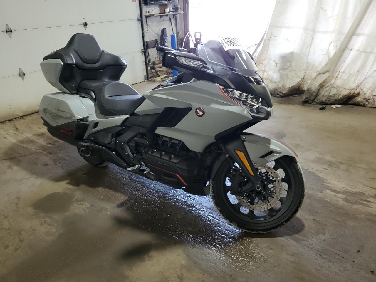 JH2SC791XMK300408 HONDA GL1800 B 2021