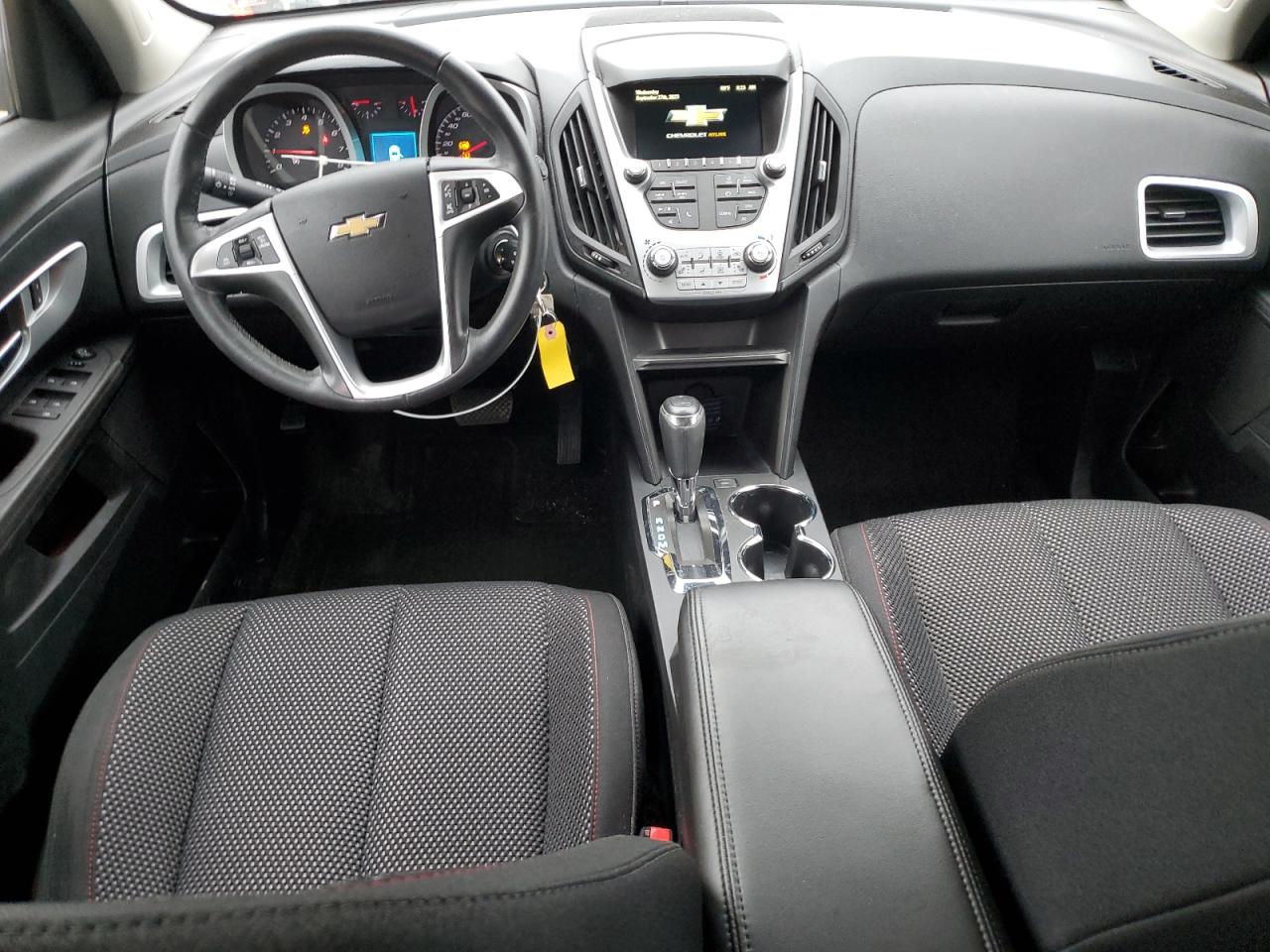 2GNALCEK3H1573411 2017 Chevrolet Equinox Lt