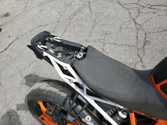 2016 KTM 1290 SUPER - VBKV39407GM937179