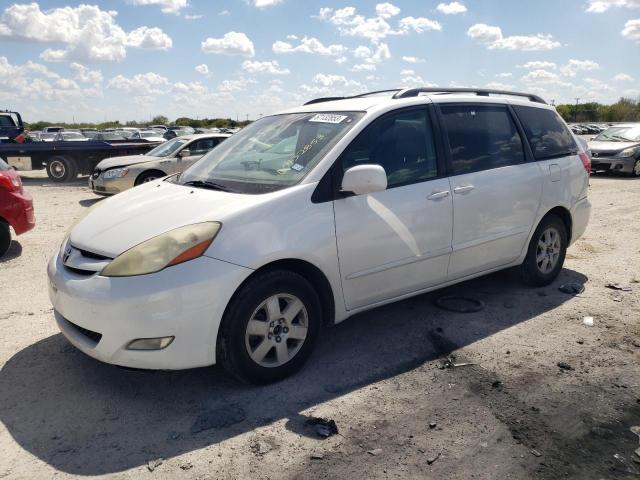 2006 Toyota Sienna XLE