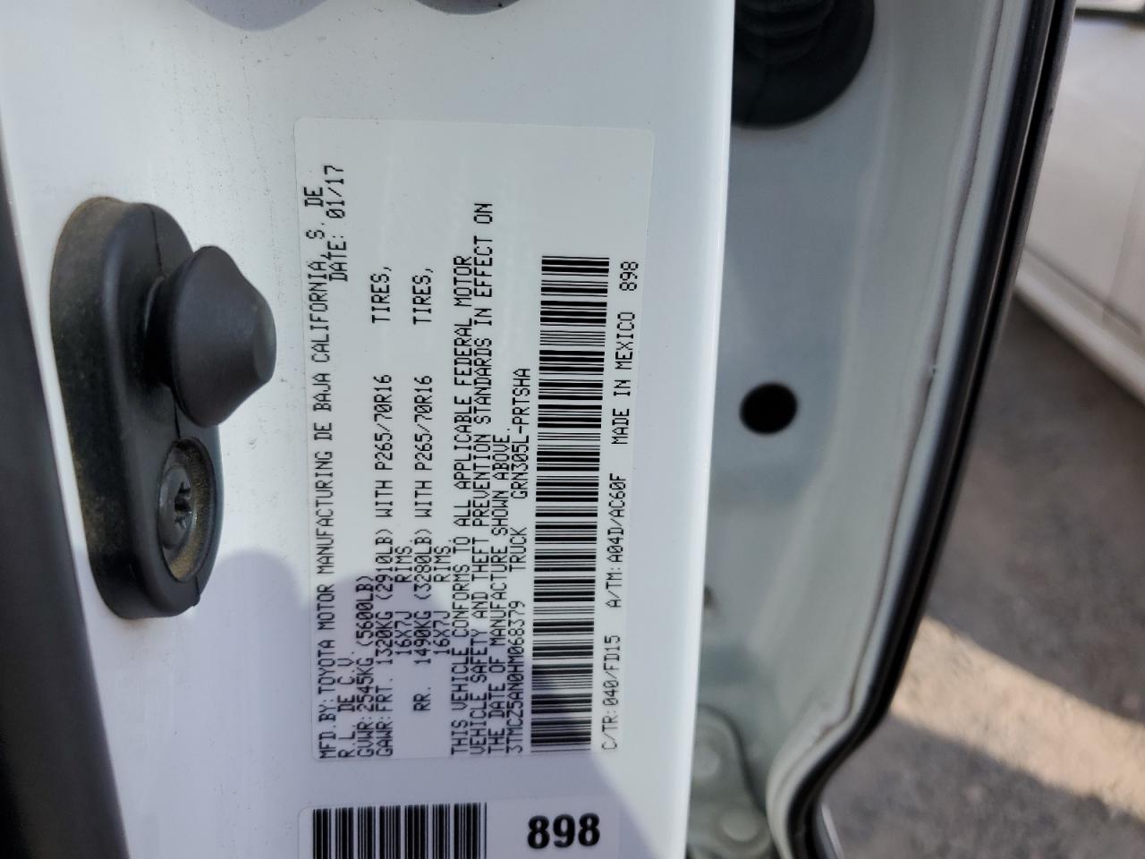 3TMCZ5AN0HM068379 TOYOTA TACOMA 2017