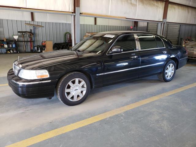 2010 Lincoln Town Car 