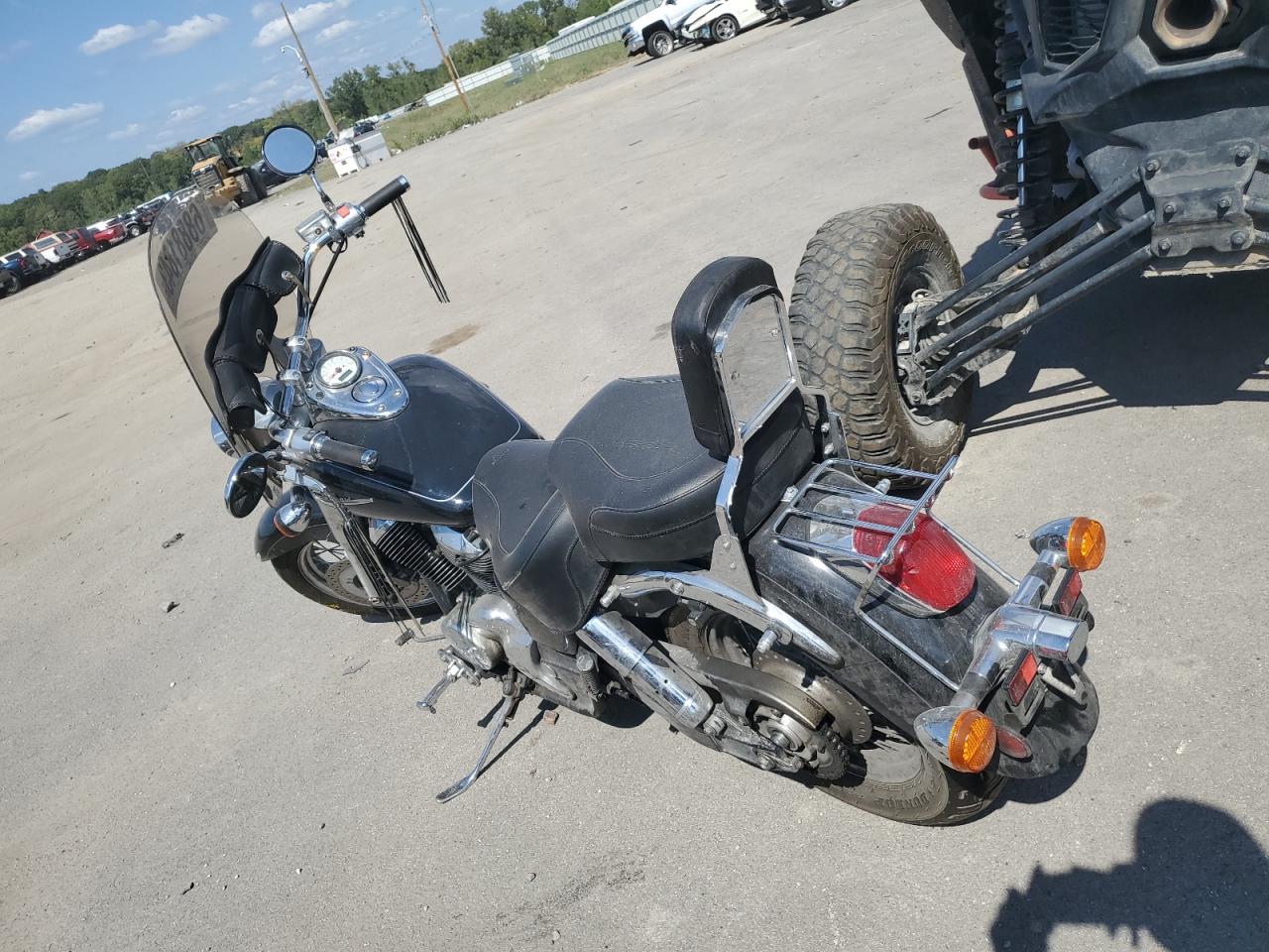 JH2RC44J22M010864 2002 Honda Vt750 Cdb JH2RC44J22M010864 2002 Honda Vt750 Cdb