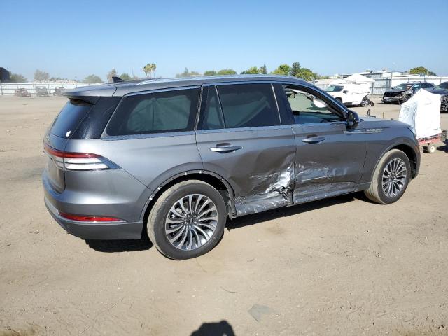 5LM5J7WC2NGL16990 Lincoln Aviator Reserve