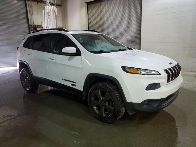 1C4PJMCB4GW247190 Jeep Cherokee Latitude