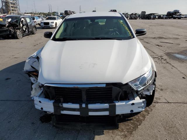 1FAHP2D88JG138457 Ford TAURUS SE