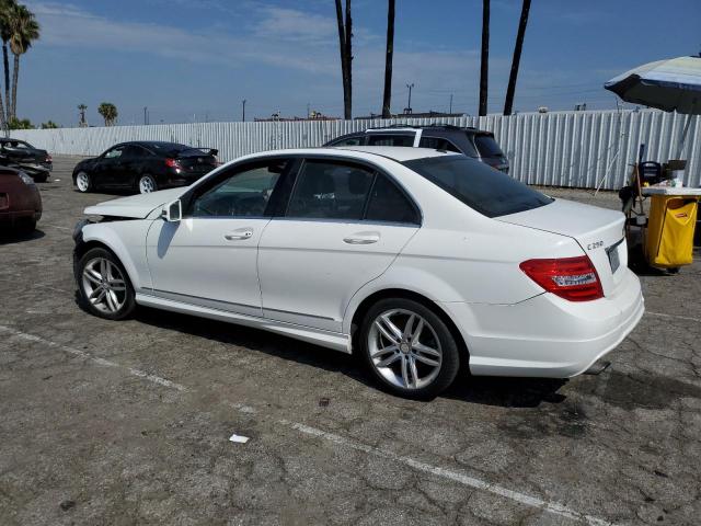 WDDGF4HB8ER303241 Mercedes-Benz C 250