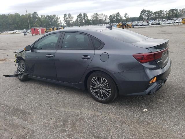 3KPF54AD2NE443981 Kia Forte GT L 2