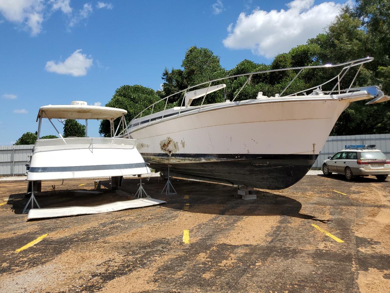 RJH4313***** Salvage and Wrecked 2001 Rivi Boat in AL - Theodore