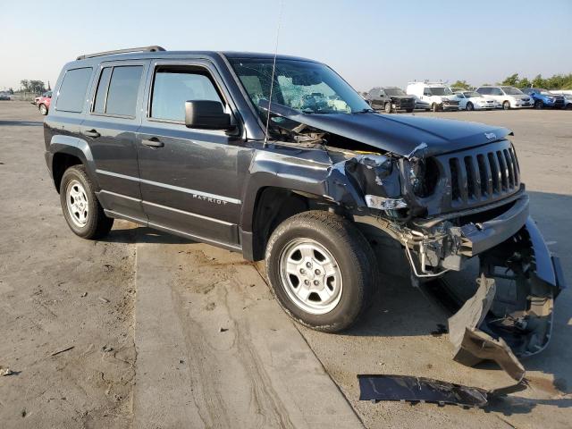 1C4NJRBB5GD501989 Jeep Patriot Sport