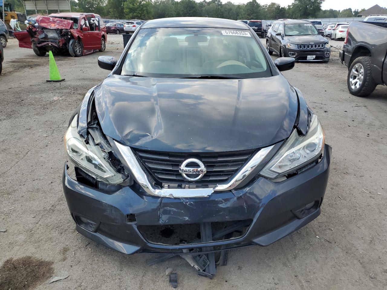 1N4AL3AP1GC217693 2016 Nissan Altima 2.5