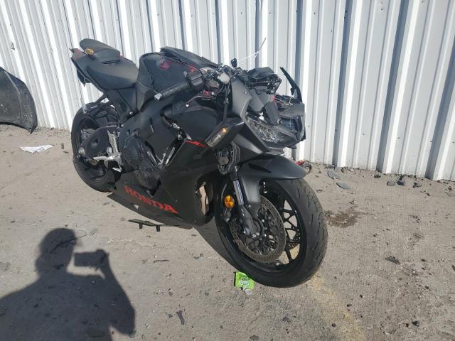 2017 HONDA CBR1000 RA - JH2SC775XHK000671