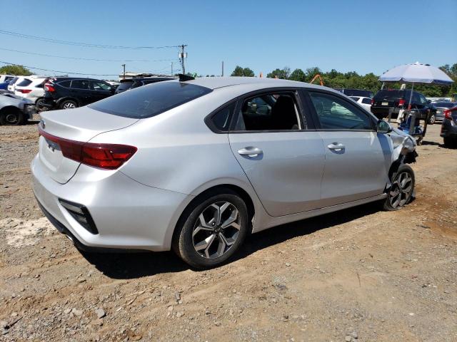 3KPF24AD9ME352102 Kia Forte FE 3