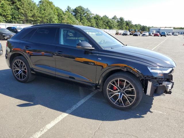 WA1EVAF11LD014655 Audi Q8 PREMIUM 4