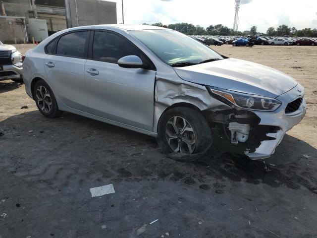 3KPF24AD8ME284374 KIA FORTE FE