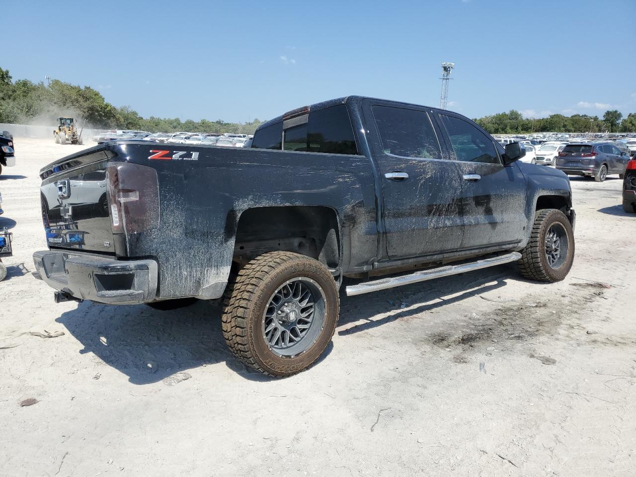 3GCUKSEJ7JG138110 CHEVROLET ALL Models 2018