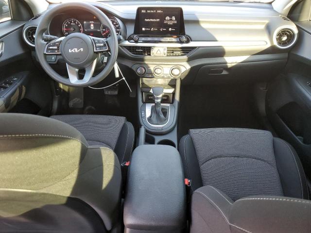 3KPF24AD1PE686144 KIA FORTE LX