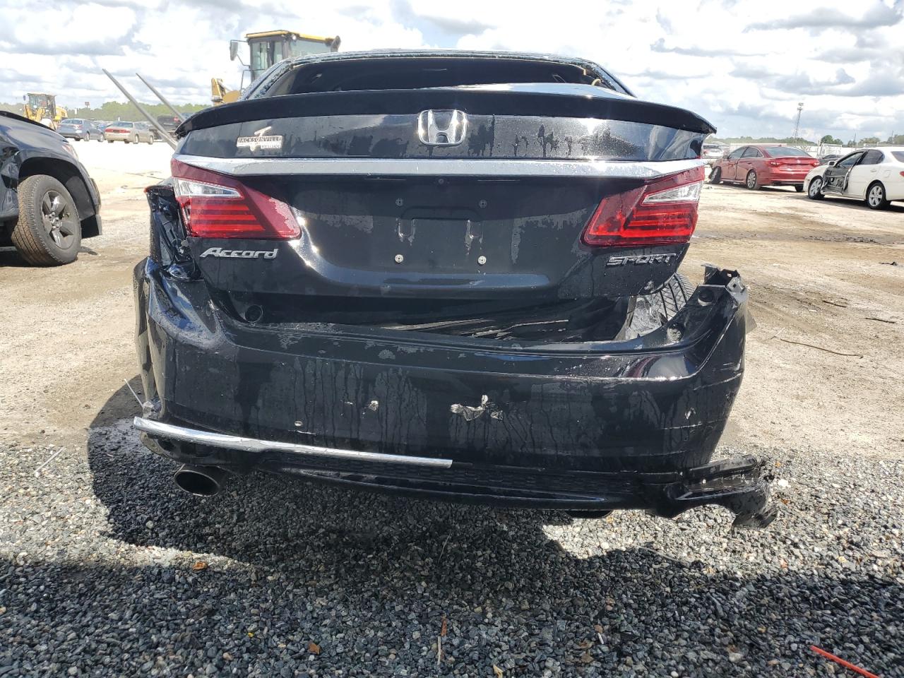1HGCR2F57HA287412 HONDA ACCORD 2017