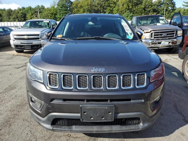 3C4NJDBB4KT847716 | 2019 Jeep compass latitude