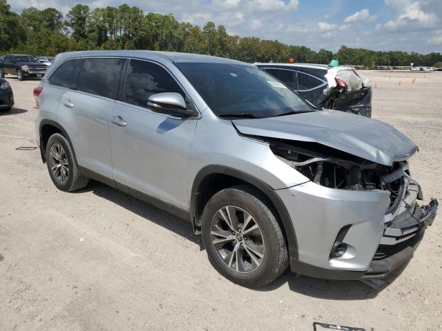 VIN 5TDBZRFHXKS920069 2019 Toyota Highlander, LE no.4