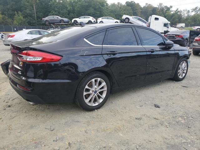 3FA6P0HD5KR213757 Ford Fusion SE 3