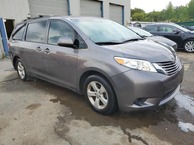 5TDKZ3DC5HS885325 | 2017 TOYOTA SIENNA LE