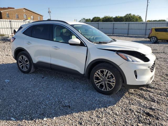 1FMCU9H69NUB14458 Ford ESCAPE SEL