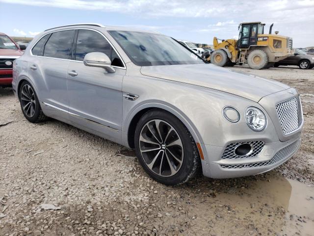 VIN SJAAC2ZV3JC016829 2018 Bentley Bentayga no.4