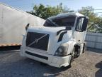 Lot #2936112255 2014 VOLVO VN VNL