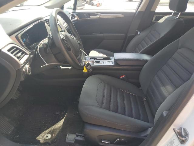 3FA6P0HD6HR377379 Ford FUSION SE