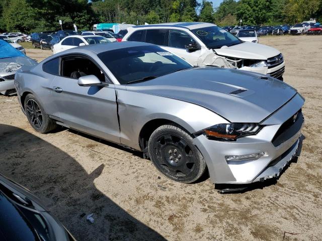 1FA6P8TH5J5143820 Ford MUSTANG