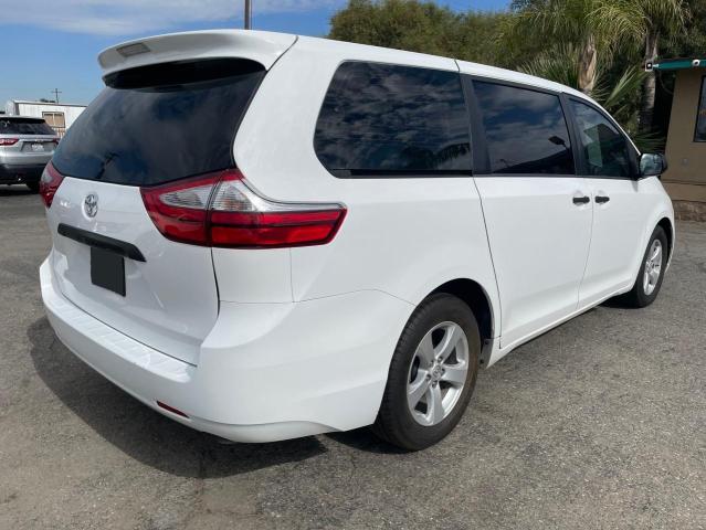 5TDZZ3DC9HS810304 Toyota SIENNA