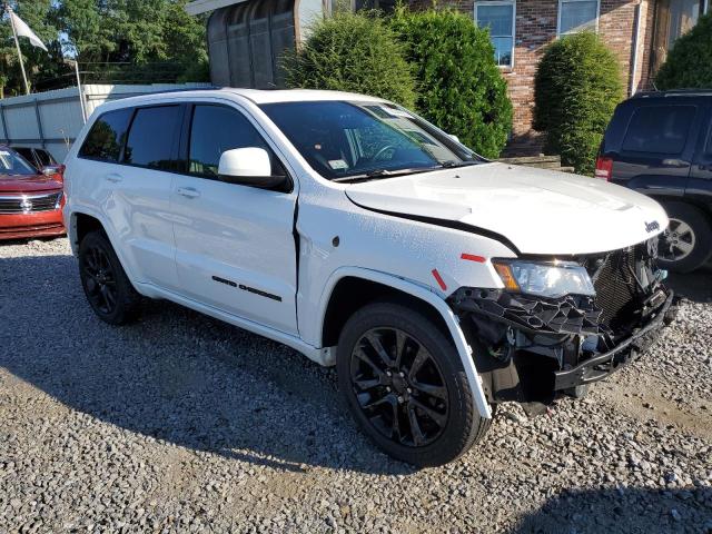 1C4RJFAG3JC245720 Jeep Grand Cherokee Laredo