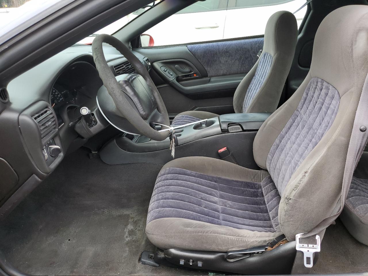 2g1fp22k5y2109248 2G1FP22K5Y2109248 2000 Chevrolet Camaro