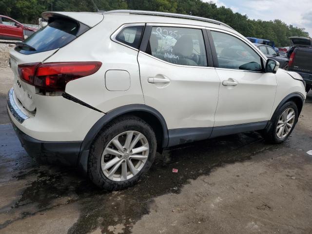JN1BJ1CP3JW152456 Nissan Rogue Sport S