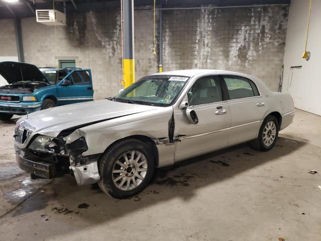 2007 Lincoln Town Car Signature