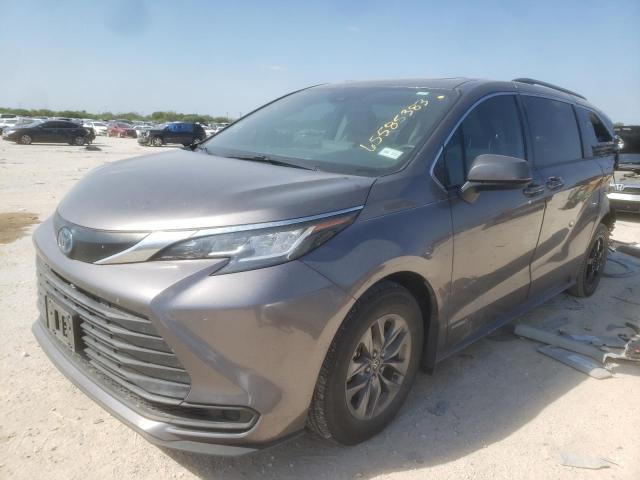 2021 Toyota Sienna LE