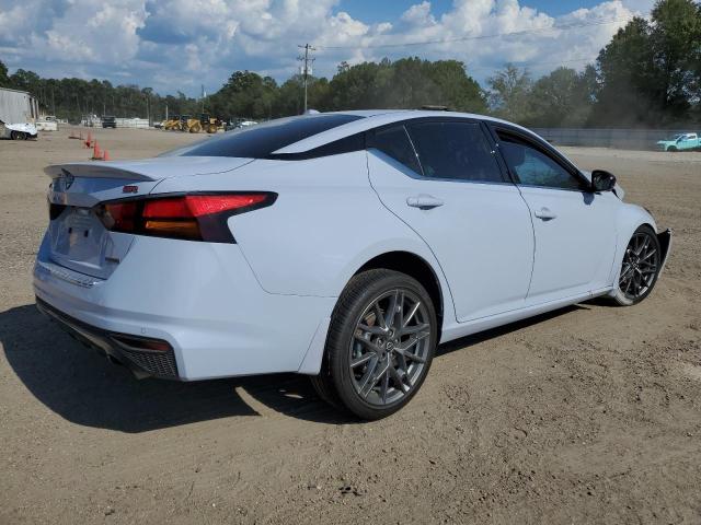 1N4AL4CV3PN394462 Nissan ALTIMA SR