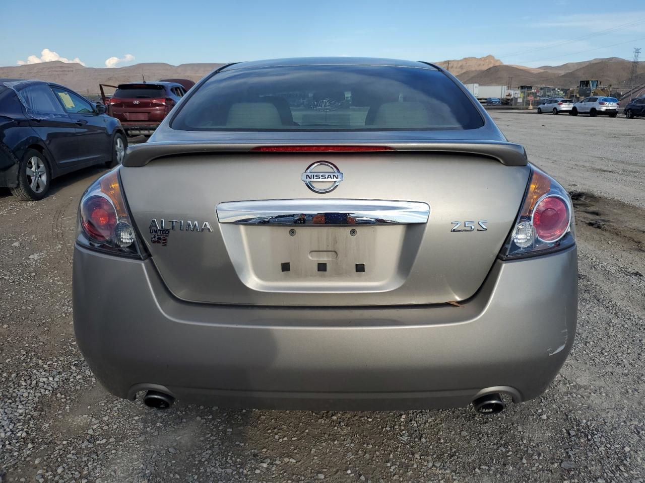 2012 Nissan Altima Base vin: 1N4AL2AP8CC248623