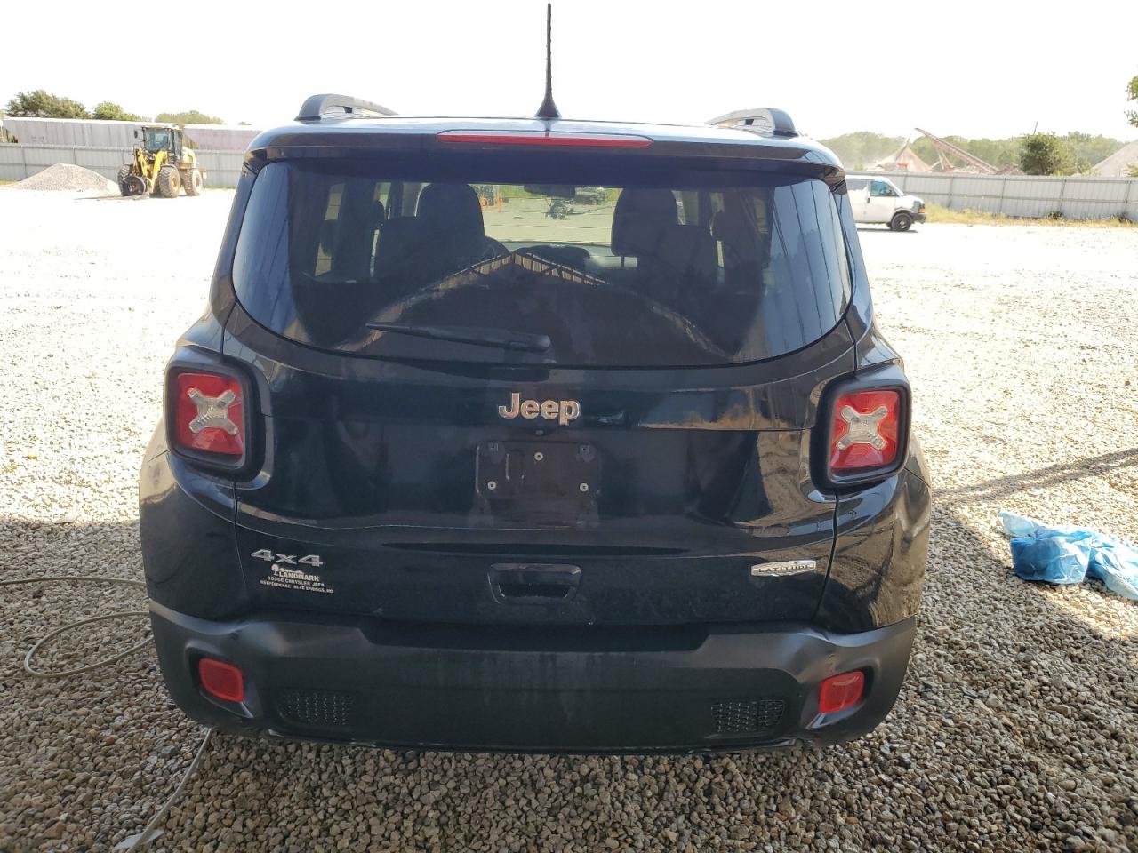 ZACNJBBB7KPK08075 2019 Jeep Renegade Latitude