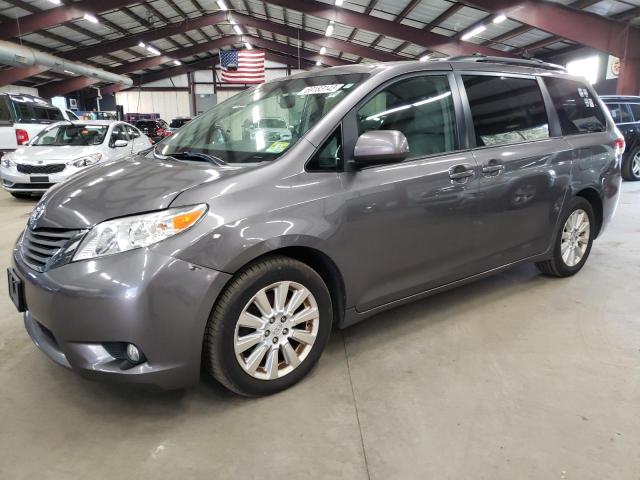 2014 Toyota Sienna XLE