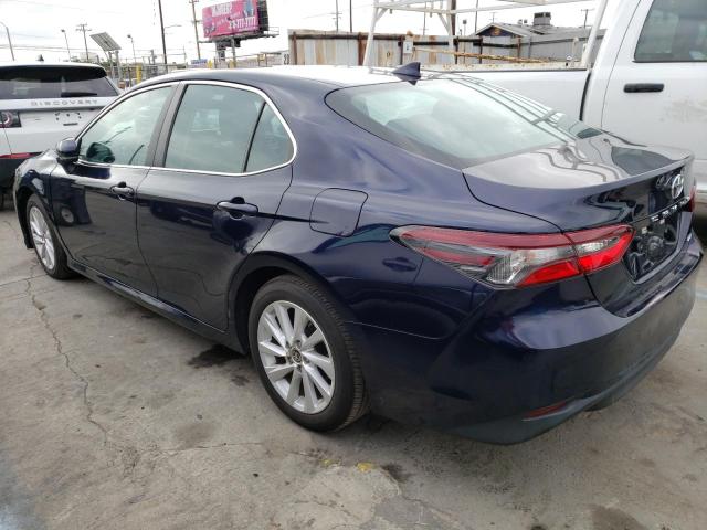 4T1C11AK0NU633528 Toyota Camry LE 2