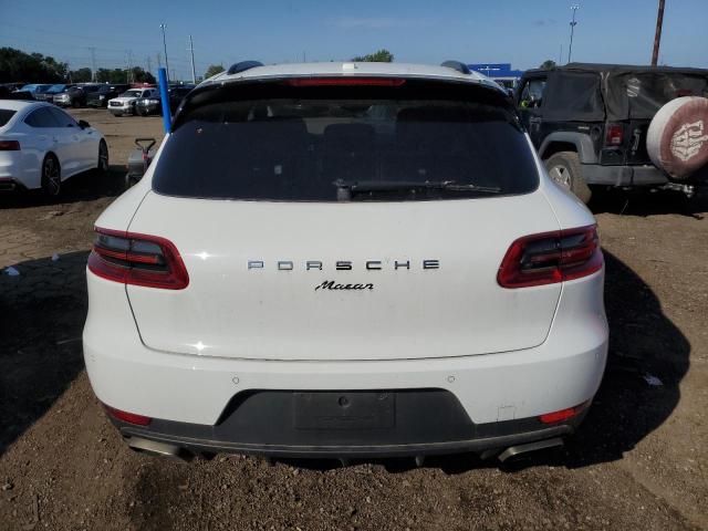 VIN WP1AA2A54JLB22091 2018 Porsche Macan no.6