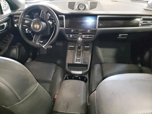 VIN WP1AA2A52NLB00385 2022 Porsche Macan no.8