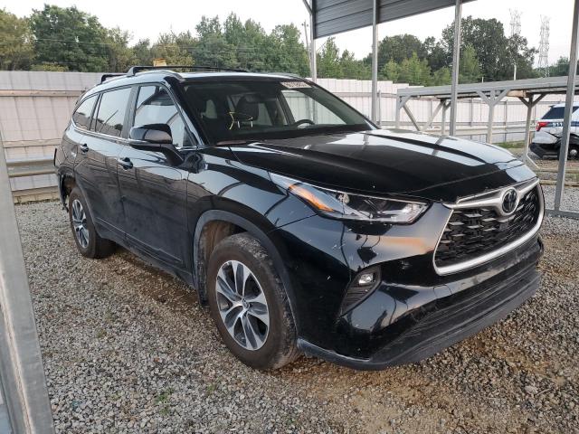 VIN 5TDKDRBHXPS038086 2023 Toyota Highlander, L no.4