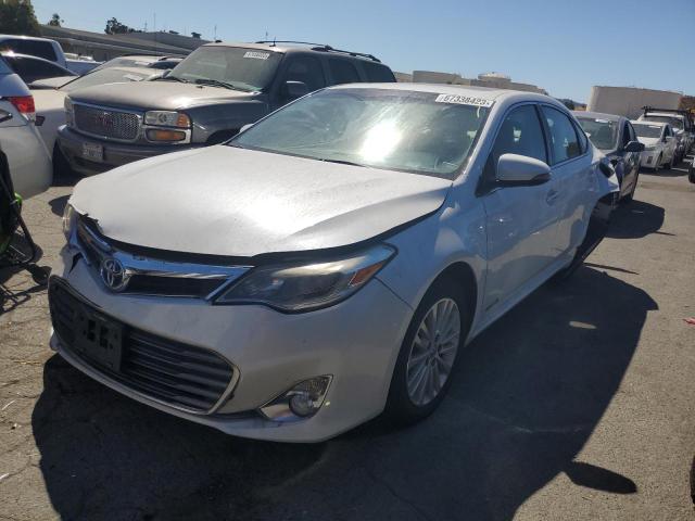 2014 Toyota Avalon Hybrid 