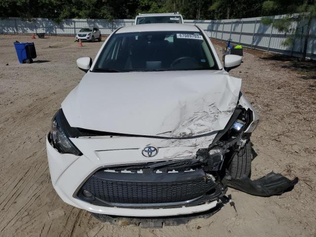 3MYDLBYV1KY508105 Toyota Yaris L 5